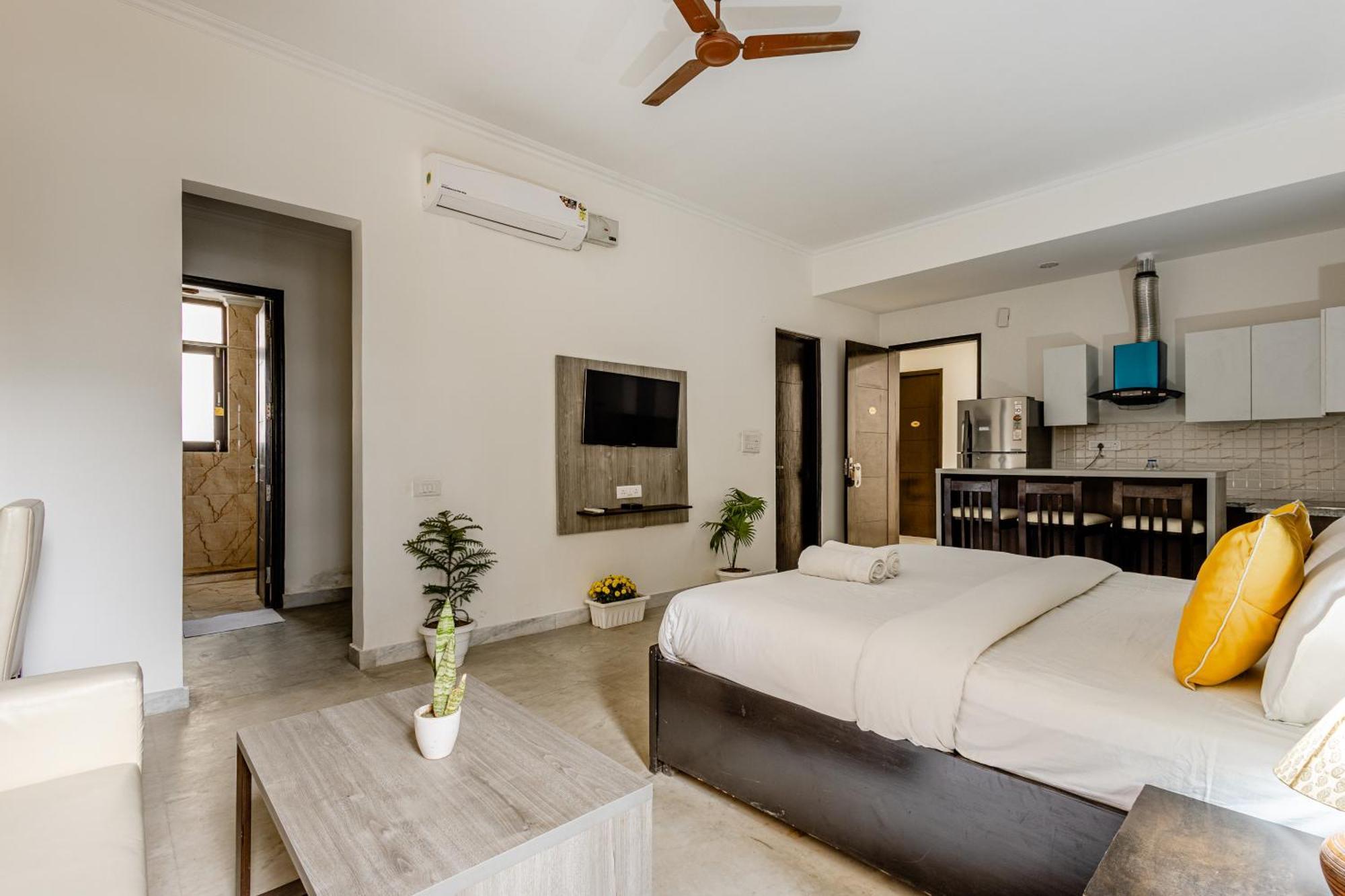 Lime Tree Service Apartment Golf Course Road, Gurgaon Bagian luar foto